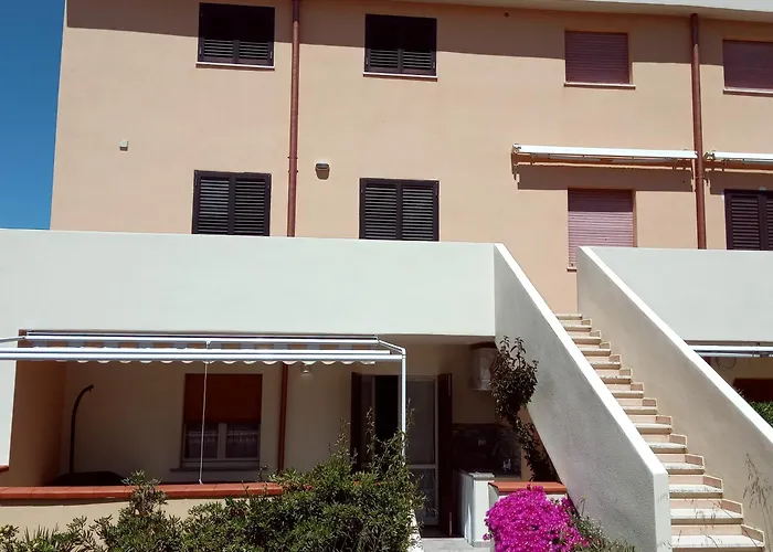 Appartamento Con Veranda E Giardino A 75 M Dal Mare