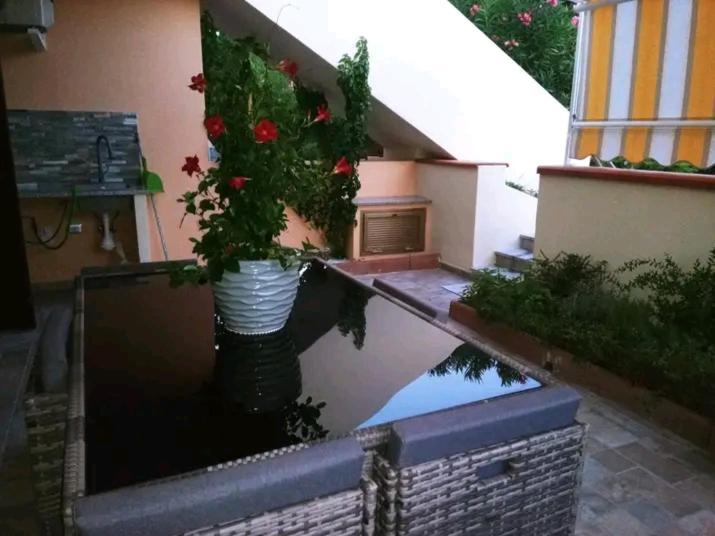 Con Veranda E Giardino A 75 M Dal Mare *